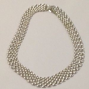 RJ4)  -17" silver necklace good used condition